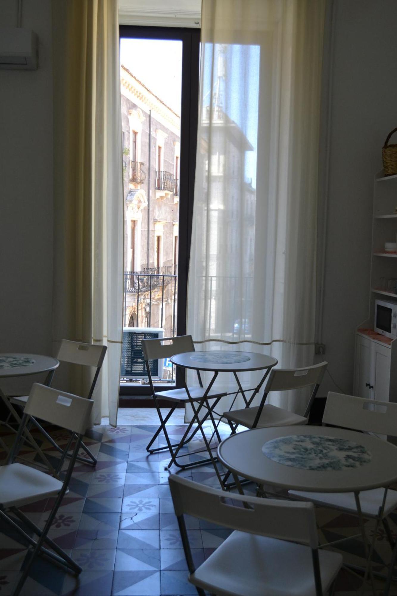 Il Teatro Rooms Catania Exterior photo
