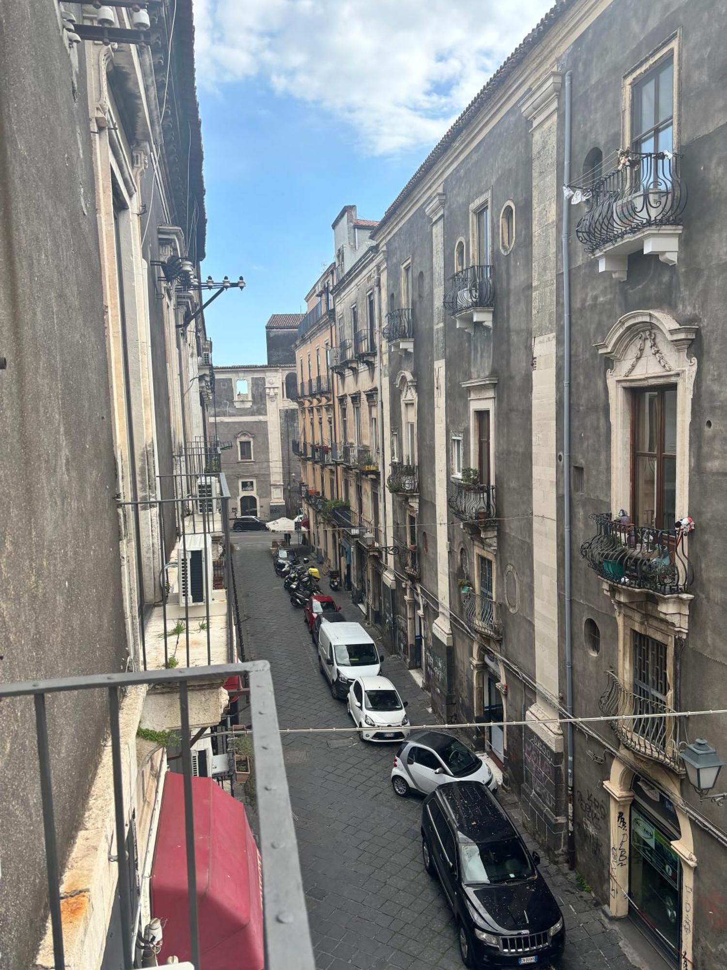 Il Teatro Rooms Catania Exterior photo